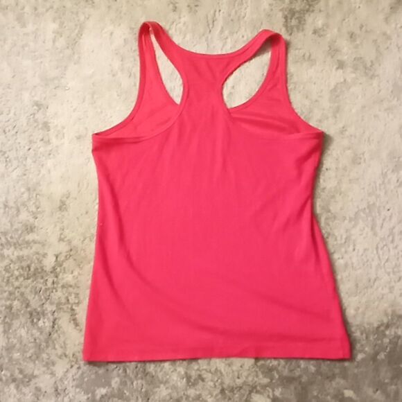 Old navy Tank top   - Picture 2 of 4